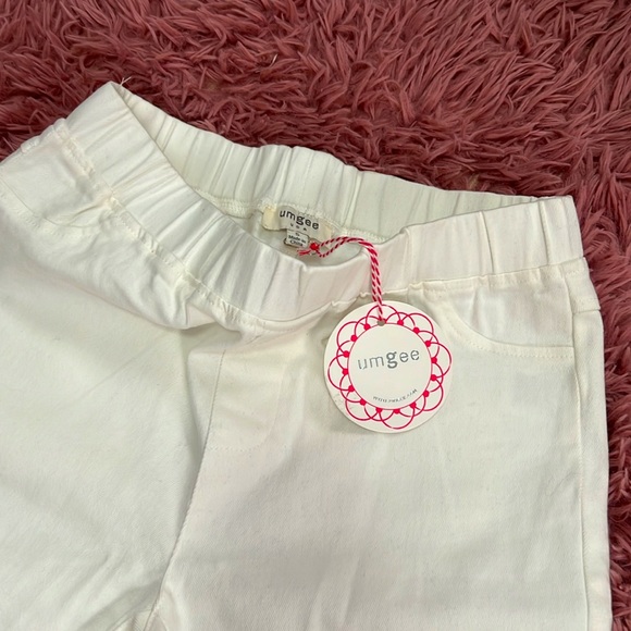 Umgee NWT white skinny pants - Picture 2 of 4